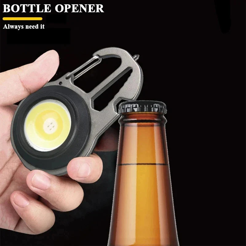 Lanterne de Poche Multifonctionnelle avec Porte-clés Mini COB LED