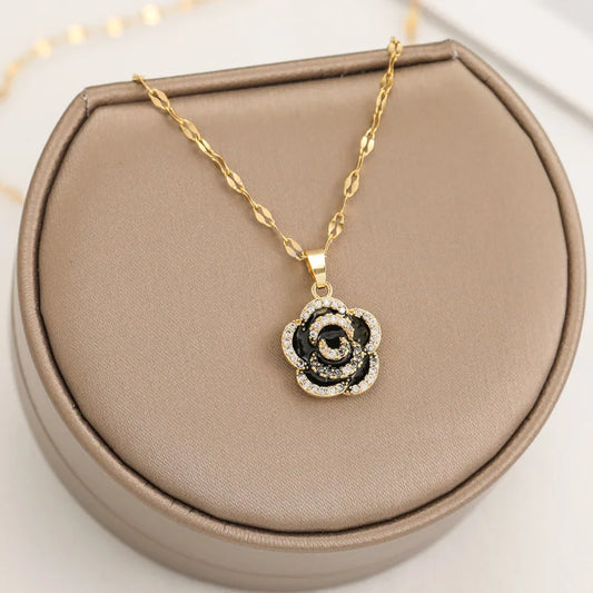 Collier Camellia Vintage Été 2025 pour Femmes